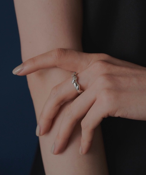 loni（ロニ）の「【金属アレルギー対応】ivy ring （デザインリング）/ニッケルフリーメッキ（リング・レディース・シルバー/ゴールド・#9/#11/#13）」の15枚目の写真