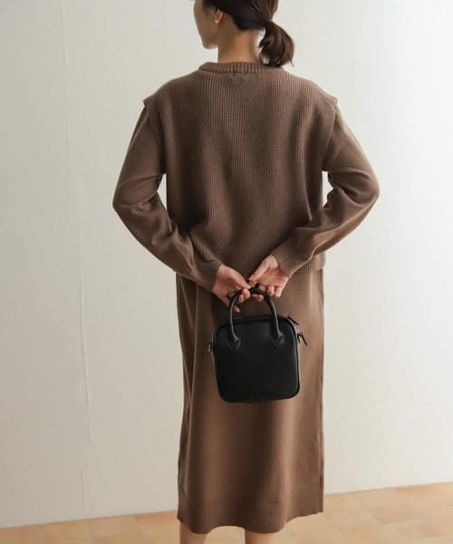 URBAN RESEARCH DOORS（アーバンリサーチドアーズ）の「ニットベストレイヤードワンピース（ワンピース・レディース・モカ/ブラック/チャコールグレー・MEDIUM）」の20枚目の写真