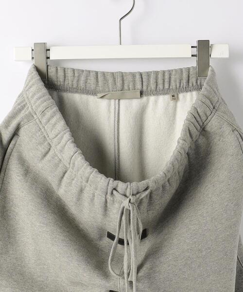 FOG ESSENTIALS（エフオージーエッセンシャルズ）の「＜FEAR OF GOD ESSENTIALS＞ SWEAT PANTS3/スウェットパンツ（スウェットパンツ・メンズ・ブラック/グレー/ライトグレー・S/M/L）」の11枚目の写真
