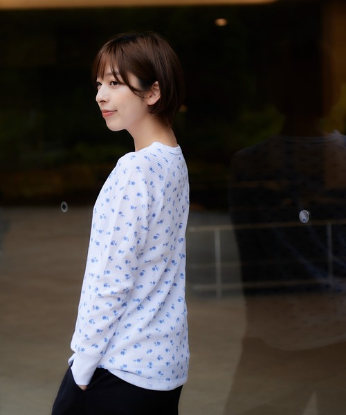 JEMORGAN（ジェーイーモーガン）の「[JEMORGAN] ワッフル青花柄クルーロンＴ（パック入）（Tシャツ/カットソー・レディース・ホワイト/杢グレー・FREE）」の4枚目の写真