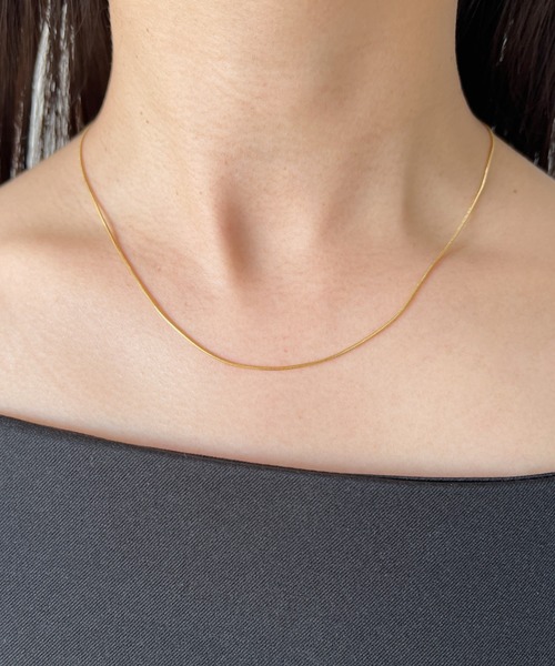 iso（イソ）の「【ステンレス】１mmスネークチェーンネックレス（ネックレス・レディース・シルバー/ゴールド・FREE）」の5枚目の写真