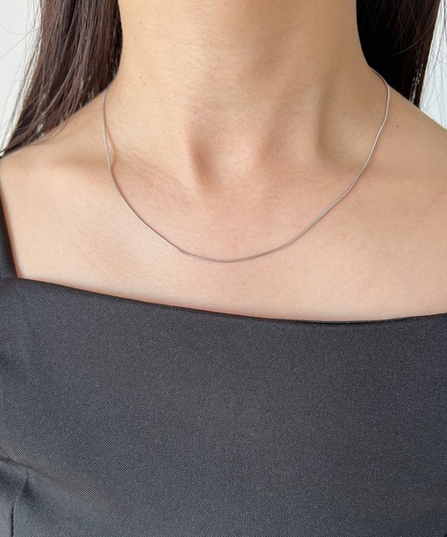 iso（イソ）の「【ステンレス】１mmスネークチェーンネックレス（ネックレス・レディース・シルバー/ゴールド・FREE）」の12枚目の写真