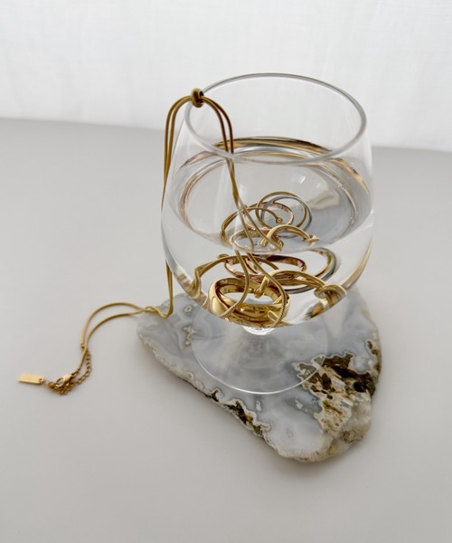 iso（イソ）の「【ステンレス】１mmスネークチェーンネックレス（ネックレス・レディース・シルバー/ゴールド・FREE）」の19枚目の写真