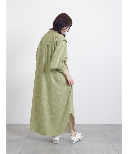 Samansa Mos2 blue（サマンサモスモスブルー）の「ドット花柄ワンピース（ワンピース・レディース・グリーン/ネイビー/ベージュ・ﾌﾘ-）」の13枚目の写真