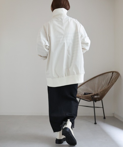 ap retro（アプレトロ）の「カラーリブスタンドブルゾン（ブルゾン・レディース・アイボリー/ブラック/カーキ・FREE）」の21枚目の写真
