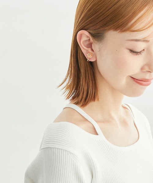 ROPE' PICNIC（ロペピクニック）の「ミニカラービーズフラワーイヤリング（イヤリング・レディース・ブルー系その他4/ピンク系その他2・FREE）」の5枚目の写真