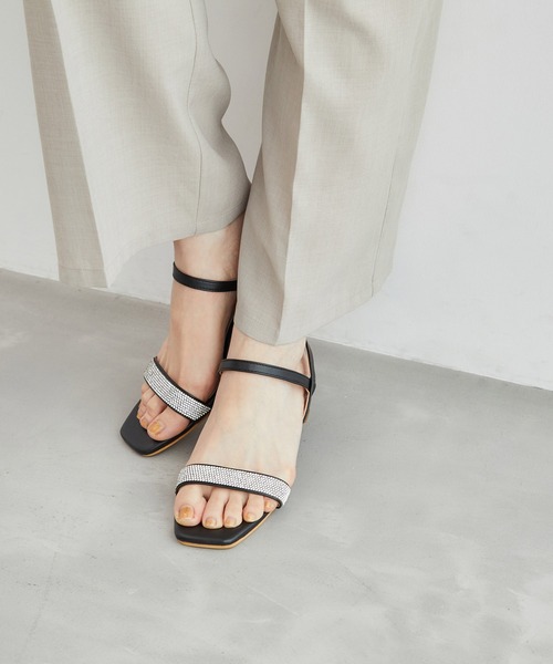 ROPE' PICNIC（ロペピクニック）の「ビジューバーストラップローヒールサンダル（サンダル・レディース・ブラック/キナリ・23.0cm/23.5cm/24.0cm/24.5cm）」の12枚目の写真