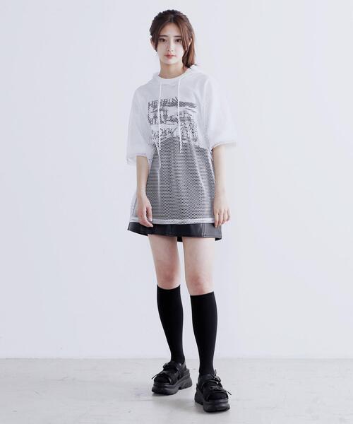 Figments（フィグメンツ）の「ロゴグラフィック Tシャツ（Tシャツ/カットソー・レディース・ブラック/ホワイト・FREE）」の17枚目の写真