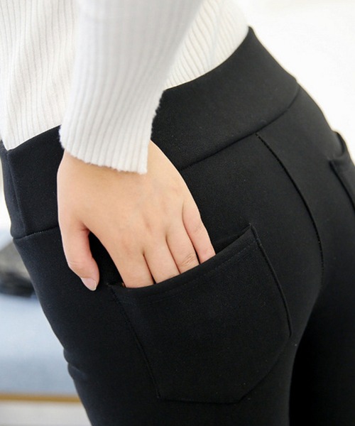DiamondHearts(ダイヤモンドハーツ)の「ストレッチスキニーボタン4極細レギンス細見えパンツ(その他パンツ・レディース・ブラック・SMALL/MEDIUM/LARGE/X-LARGE/XX-LARGE/XXX-LARGE)」の7枚目の写真