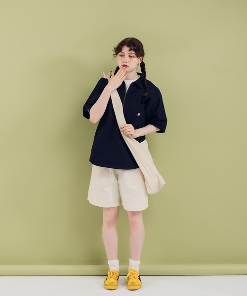 MUHET（ミュエータ）の「ハーフジップシャツ（シャツ/ブラウス・レディース・ネイビー/ベージュ/グリーン/オフホワイト・MEDIUM/X-LARGE）」の11枚目の写真