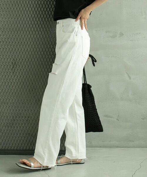 coen（コーエン）の「ストレートダメージデニムパンツ（デニムパンツ・レディース・ライトブルー/ホワイト・M/S/L）」の16枚目の写真