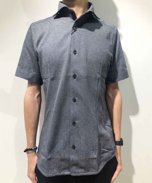 MICHEL KLEIN HOMME   （ミッシェルクランオム）の「《日本製》ストレッチラッセル半袖シャツ（シャツ/ブラウス・メンズ・ネイビー/ラベンダー/ホワイト・MEDIUM/LARGE/X-LARGE）」の2枚目の写真