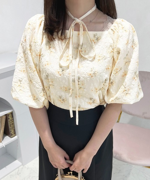 apres jour(アプレジュール)の「フラワー袖ボリュームブラウス【ZOZOTOWN限定アイテム】(シャツ/ブラウス・レディース・ピンク系その他/イエロー系その他/ブラック系その他・フリー/X-LARGE)」の13枚目の写真