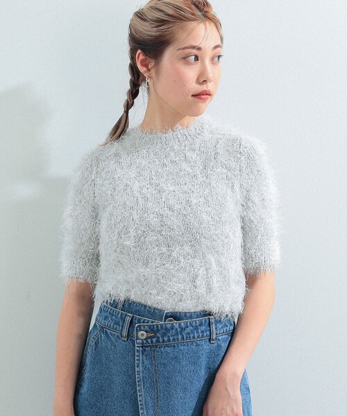 Ray BEAMS（レイビームス）の「Ray BEAMS / フェザーヤーン ハーフスリーブ クルーネック ニット（ニット/セーター・レディース・シルバー/ゴールド・ONE SIZE）」の9枚目の写真