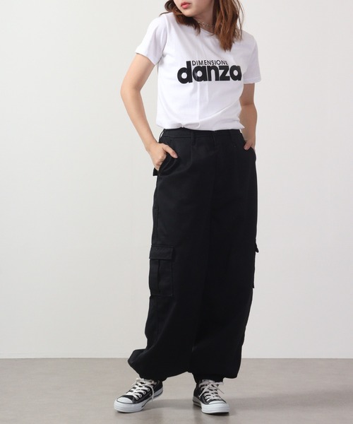 DIMENSIONE danza(ディメンシオーネ ダンツァ)の「DIMENSIONE danza フロントロゴTシャツ(Tシャツ/カットソー・レディース・ブラック/ピンク系/ホワイト/ブルー/ライトピンク/イエロー・XS/M/S)」の12枚目の写真