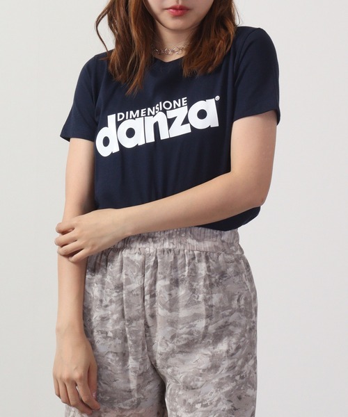 DIMENSIONE danza(ディメンシオーネ ダンツァ)の「DIMENSIONE danza フロントロゴTシャツ(Tシャツ/カットソー・レディース・ブラック/ピンク系/ホワイト/ブルー/ライトピンク/イエロー・XS/M/S)」の22枚目の写真