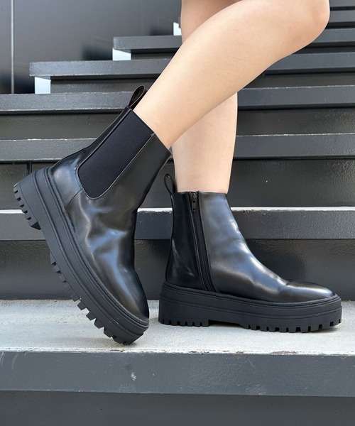 INGNI（イング）の「プラットフォームサイドゴアブーツ（ブーツ・レディース・ブラック・M/L）」の3枚目の写真