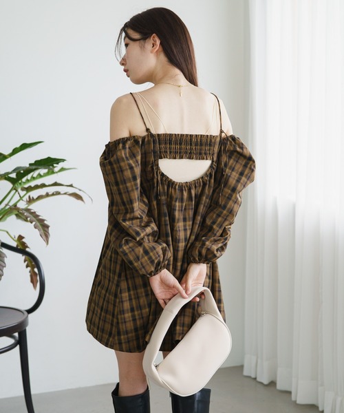 Kastane(カスタネ)の「【2023AWアイテム】ハーフムーンBAG(ハンドバッグ・レディース・アイボリー/ブラック・FREE)」の6枚目の写真