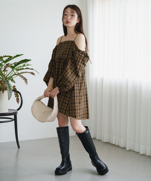 Kastane(カスタネ)の「【2023AWアイテム】ハーフムーンBAG(ハンドバッグ・レディース・アイボリー/ブラック・FREE)」の7枚目の写真