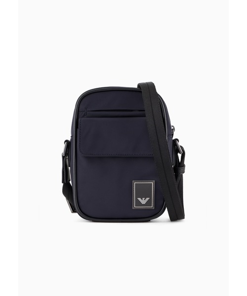 EMPORIO ARMANI（エンポリオアルマーニ）の「【エンポリオ アルマーニ】トラベルエッセンシャル テクケース ナイロン製（ショルダーバッグ・メンズ・ネイビー・FREE）」の7枚目の写真