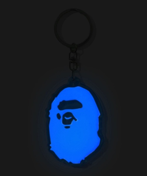 A BATHING APE（アベイシングエイプ）の「APE HEAD REFLECTIVE KEYCHAIN M（キーホルダー・メンズ・ブルー/ブラック/ホワイト/グリーン・FREE）」の8枚目の写真
