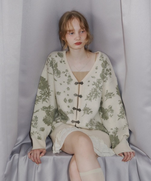 LEONARD 総柄カーディガン エレガント フラワー ゆったり ロゴボタン LEONARD 総柄カーディガン エレガント フラワー ゆったり ロゴボタン