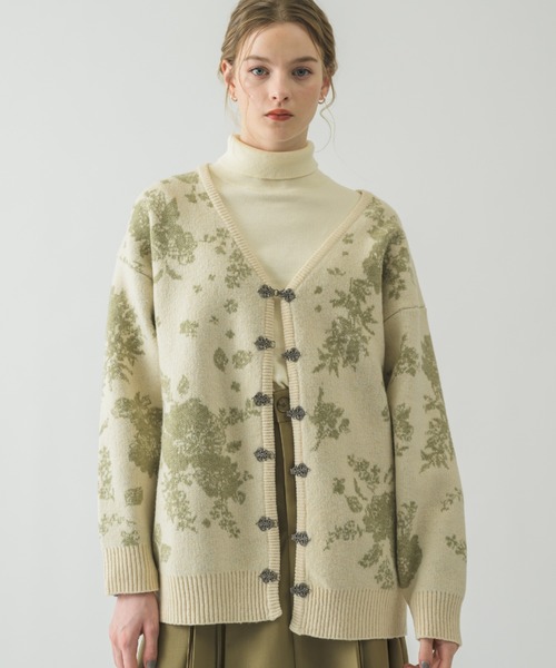 ✨新品✨TOCCA✨花柄カーディガン☆アイボリー☆M❤️ ✨新品✨TOCCA✨花柄カーディガン☆アイボリー☆M❤️