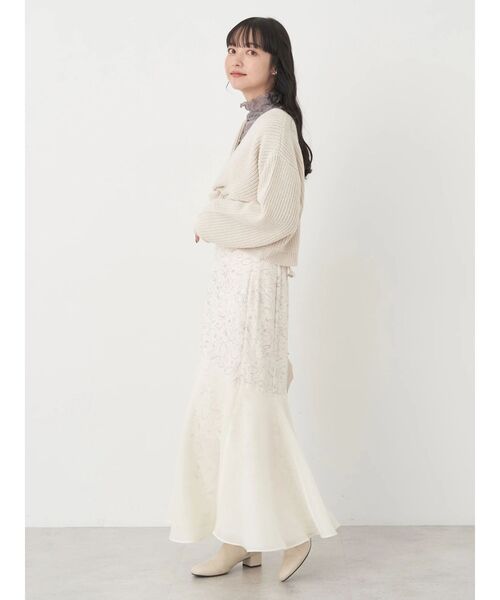 earth music&ecology（アースミュージックアンドエコロジー）の「ツイストデザインニット（ニット/セーター・レディース・ブラック/グレー/アイボリー/ピンクベージュ・FREE）」の21枚目の写真