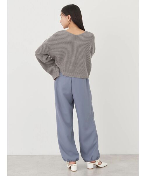 earth music&ecology（アースミュージックアンドエコロジー）の「ツイストデザインニット（ニット/セーター・レディース・ブラック/グレー/アイボリー/ピンクベージュ・FREE）」の13枚目の写真