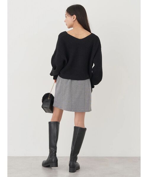 earth music&ecology（アースミュージックアンドエコロジー）の「ツイストデザインニット（ニット/セーター・レディース・ブラック/グレー/アイボリー/ピンクベージュ・FREE）」の9枚目の写真