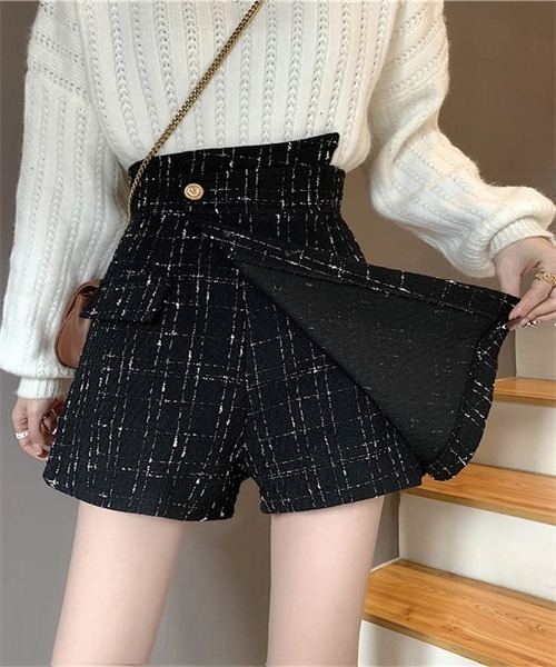 FREE STYLISTS(フリー スタイリスト)の「ラップスカート風ショートパンツ(その他パンツ・レディース・ブラック/アイボリー・M/L/XL/S/2XL)」の2枚目の写真