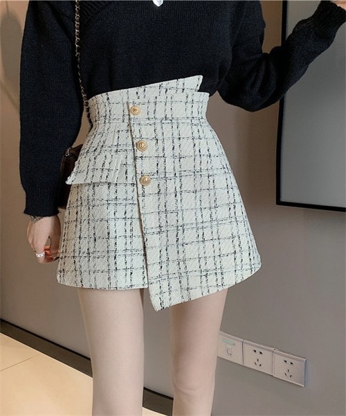 FREE STYLISTS(フリー スタイリスト)の「ラップスカート風ショートパンツ(その他パンツ・レディース・ブラック/アイボリー・M/L/XL/S/2XL)」の9枚目の写真