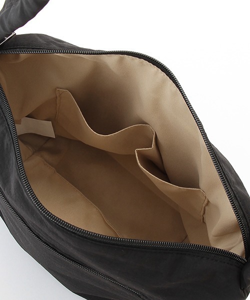 petit main(プティマイン)の「【WEB限定】ママパパドロストミニショルダーバッグ【クロ】(ショルダーバッグ・レディース・ブラック・フリー)」の7枚目の写真