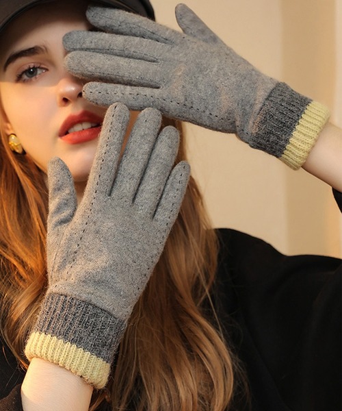 DAY CLOSET（デイ クローゼット）の「レディース 裏起毛ステッチ風バイカラーリブ手袋 スマホ対応（手袋・レディース・グレー/ブラック/ライトベージュ/ピンクベージュ・ONE SIZE）」の7枚目の写真