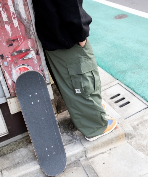 【セール】ELEMENT メンズ SHOD PANTS SNOW CA_05 WR ロングパンツ/エレメントオーバーサイズシルエット裾ドローコード付きナイロンカーゴパンツ（カーゴパンツ）｜ELEMENT（エレメント）