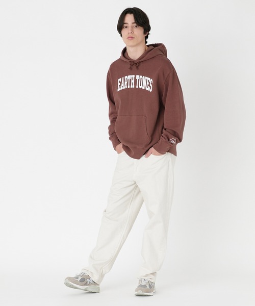 Levi's(リーバイス)の「Levi's/リーバイス オーセンティック グラフィック フーディー レッド EARTH TONES(パーカー・メンズ・レッド・XL/M/S/L)」の5枚目の写真