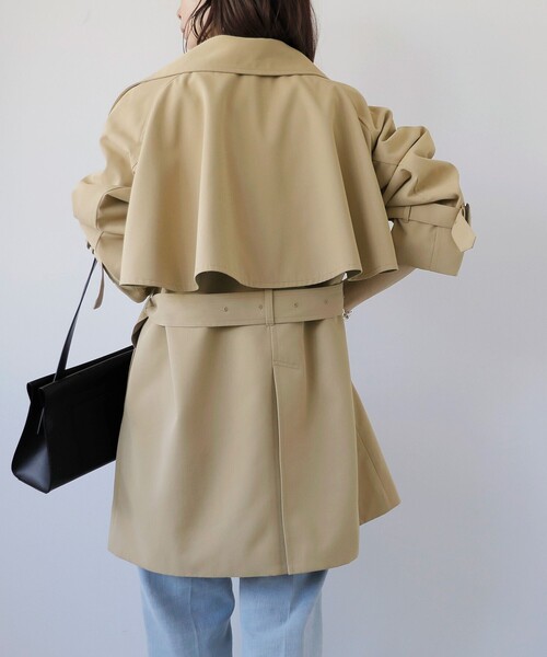 新品⭐︎COCO DEAL ミディフレアトレンチコート　ベージュ quaranciel（カランシエル）の「quaranciel:〈洗濯機可能〉バック