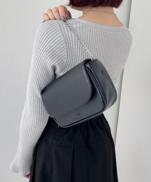 Heather(ヘザー)の「スクエアショルダーBAG 109476(ショルダーバッグ・レディース・ブラック/アイボリー・ONE SIZE)」の3枚目の写真
