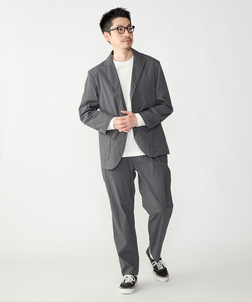 SHIPS(シップス)の「SHIPS: 〈セットアップ対応・手洗い可能・撥水加工〉ライト ナイロン イージー パンツ(その他パンツ・メンズ・ブラック/チャコールグレー・SMALL/MEDIUM/LARGE)」の4枚目の写真