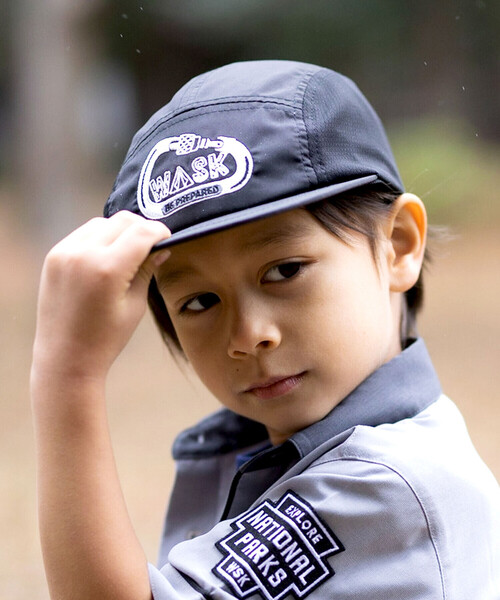 WASK（ワスク）の「キャンプ刺しゅうアウトドアメッシュキャップ（キャップ・キッズ・グリーン/ブラック・L/M）」の2枚目の写真