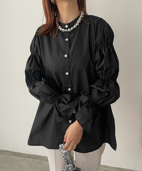 antic rag（アンティックラグ）の「ギャザースリーブブラウス（シャツ/ブラウス・レディース・ベージュ/ブラック・FREE）」の2枚目の写真