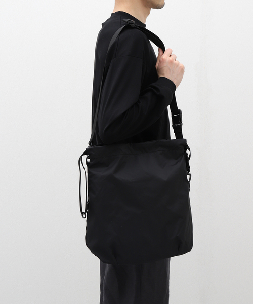 BAICYCLON by Bagjack（バイシクロン バイ バグジャック）の「【BAICYCLON by bagjack / バイシクロン バイ バッグジャック】 DRAWSTRING BAG（ショルダーバッグ・メンズ・ブラック・FREE）」の3枚目の写真