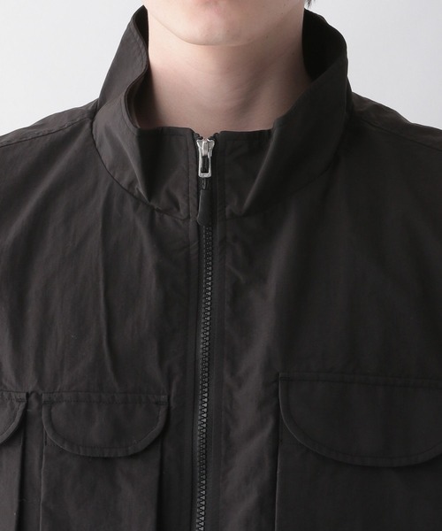 RAGEBLUE(レイジブルー)の「マルチポケット/ミリタリー/オーバーサイズナイロンベスト(ベスト・メンズ・ブラック/ブラウン系その他/ライトグレー・MEDIUM/LARGE)」の10枚目の写真