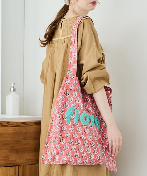 Crisp（クリスプ）の「パイルロゴトートバッグ（トートバッグ・レディース・グリーン/ピンク/イエロー・FREE）」の4枚目の写真