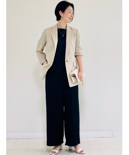 MICHEL KLEIN(ミッシェル・クラン)の「リネンライクテーラードジャケット(テーラードジャケット・レディース・ライトベージュ・40/38)」の2枚目の写真