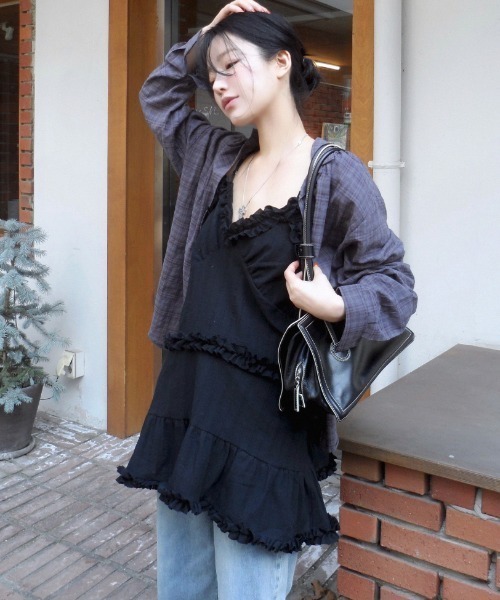 Vipoa（ヴィポア）の「フリルフェミニンワンピース（ワンピース・レディース・ブラック/ホワイト・FREE）」の13枚目の写真