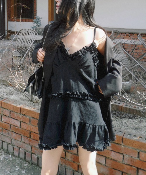 Vipoa（ヴィポア）の「フリルフェミニンワンピース（ワンピース・レディース・ブラック/ホワイト・FREE）」の17枚目の写真