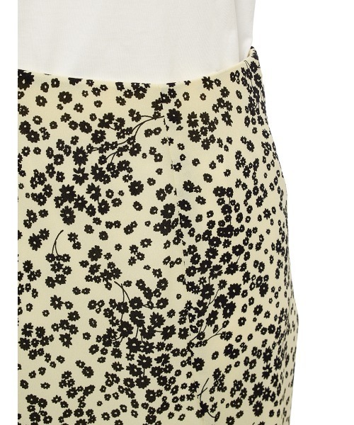 Mila Owen（ミラオーウェン）の「ナローシルエットスカート【手洗い可能】（スカート・レディース・アイボリー/ブラック/イエロー・0/1）」の8枚目の写真