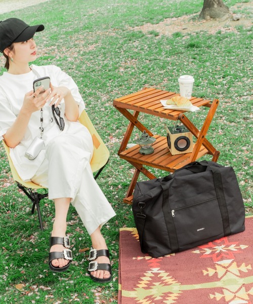 DEVICE+（デバイスプラス）の「【折りたたんで収納可能】DEVICE＋ デバイスプラス 3way ボストン ショルダーバッグ（ボストンバッグ・レディース・ブラック/グレイッシュベージュ/クリーム/グレー/ブラック×グレー・FREE）」の8枚目の写真