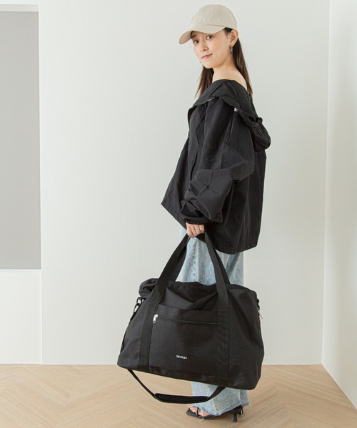 DEVICE+（デバイスプラス）の「【折りたたんで収納可能】DEVICE＋ デバイスプラス 3way ボストン ショルダーバッグ（ボストンバッグ・レディース・ブラック/グレイッシュベージュ/クリーム/グレー/ブラック×グレー・FREE）」の10枚目の写真